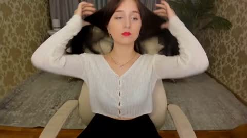 julietmonli online show from November 1, 7:38 pm