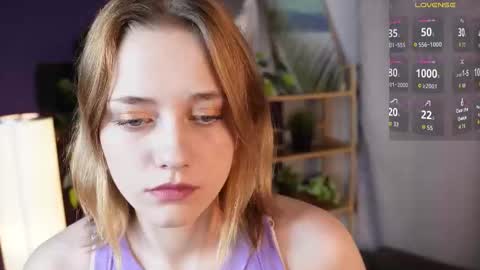 Mia online show from October 2, 3:02 am