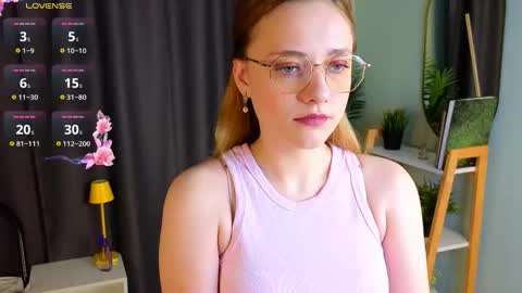 Mia online show from November 24, 3:06 am