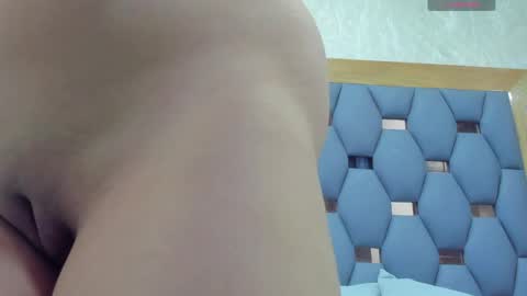juliette_pretty_ online show from May 30, 7:11 pm