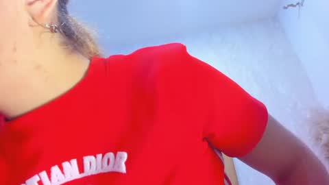 juliette_pretty_ online show from June 29, 7:03 pm