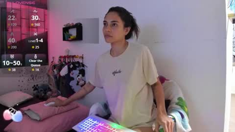 Snapshot of juliette_sweet05 chatting on September 26, 11:25 am juliette online show from September 26, 11:25 am