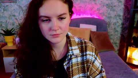 Julia online show from November 16, 1:28 pm