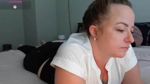 Juli Monroe online show from March 19, 8:57 pm