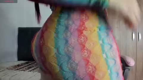 Juline Smith online show from July 25, 5:54 pm