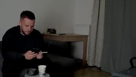 JULiUS   online show from September 28, 5:40 pm