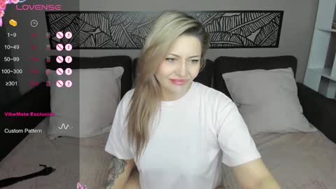 Jully online show from September 8, 11:04 pm