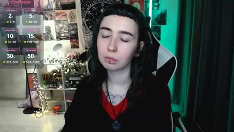 Baroness Von Cringe online show from November 15, 3:30 pm