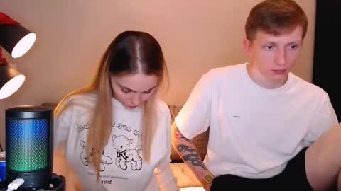 Snapshot of julsweet chatting on December 13, 10:26 pm sweet online show from December 13, 10:26 pm