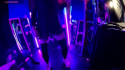 Julie online show from October 17, 12:36 am