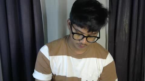 Snapshot of julz_alwayshorny chatting on October 12, 4:39 pm call me julz online show from October 12, 4:39 pm