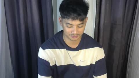 Snapshot of julz_alwayshorny chatting on October 20, 1:44 pm call me julz online show from October 20, 1:44 pm