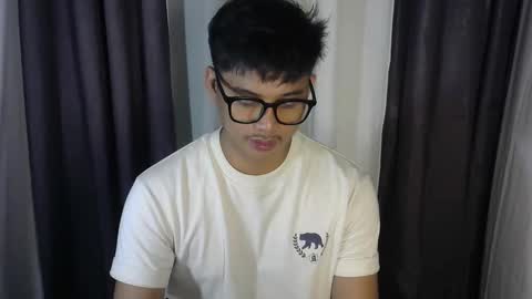 Snapshot of julz_alwayshorny chatting on October 21, 5:02 pm call me julz online show from October 21, 5:02 pm