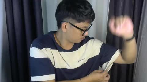 Snapshot of julz_alwayshorny chatting on October 23, 2:49 pm call me julz online show from October 23, 2:49 pm