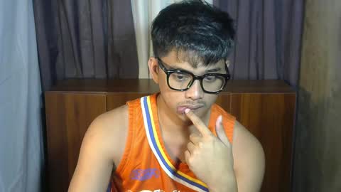 Snapshot of julz_alwayshorny chatting on January 13, 3:39 pm call me julz online show from January 13, 3:39 pm