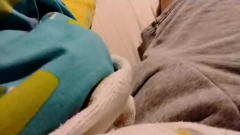 Asian office boy online show from March 18, 6:11 pm