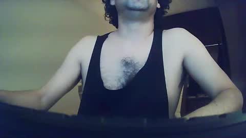 Snapshot of juneandmia chatting on December 17, 2:01 am Mia online show from December 17, 2:01 am