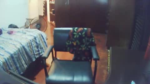 Snapshot of juneandmia chatting on February 8, 6:12 am Mia online show from February 8, 6:12 am