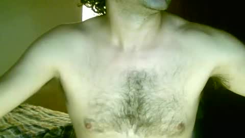 Snapshot of juneandmia chatting on February 28, 10:39 pm Mia online show from February 28, 10:39 pm