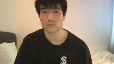 Snapshot of jungcock1234 chatting on February 9, 1:25 pm Jungcock1234 online show from February 9, 1:25 pm