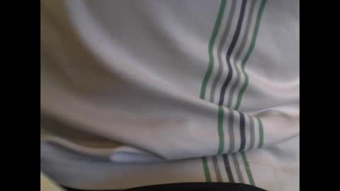 Snapshot of jungle64 chatting on October 23, 11:14 pm jungle64 online show from October 23, 11:14 pm