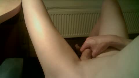 Snapshot of junior25nl chatting on May 5, 6:38 pm Junior online show from May 5, 6:38 pm