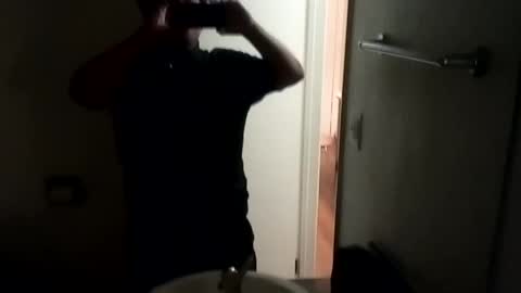 Snapshot of junior69king chatting on January 19, 5:26 am manolito online show from January 19, 5:26 am