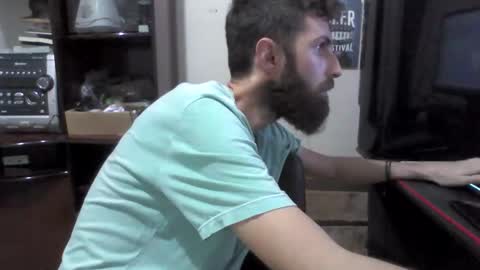 Snapshot of juniorextr_18_ chatting on December 3, 3:20 am juniorextr_18_ online show from December 3, 3:20 am