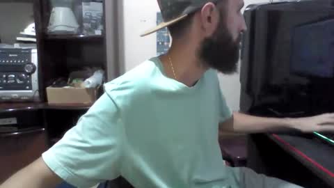 Snapshot of juniorextr_18_ chatting on January 11, 1:59 am juniorextr_18_ online show from January 11, 1:59 am