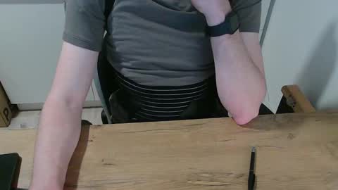 Snapshot of junk2711 chatting on March 7, 11:51 am junk2711 online show from March 7, 11:51 am