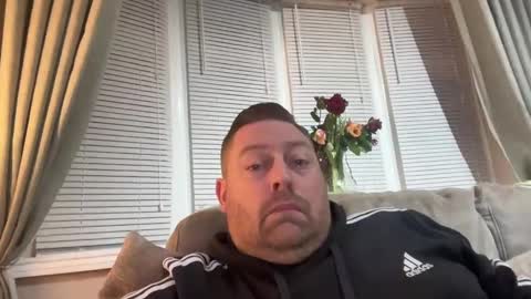 Snapshot of junky345 chatting on December 31, 5:18 pm Junky online show from December 31, 5:18 pm