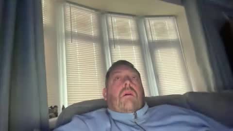 Junky online show from December 5, 2:36 pm