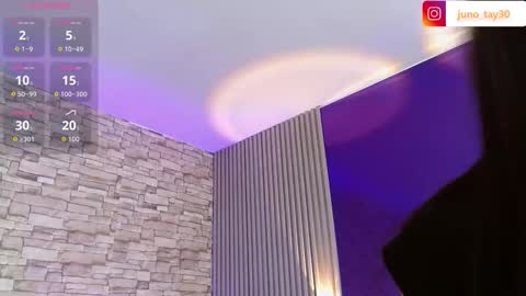 Snapshot of juno_tay chatting on October 15, 11:43 am JUNO online show from October 15, 11:43 am