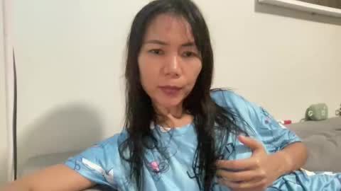 junovaughn online show from October 24, 1:40 pm