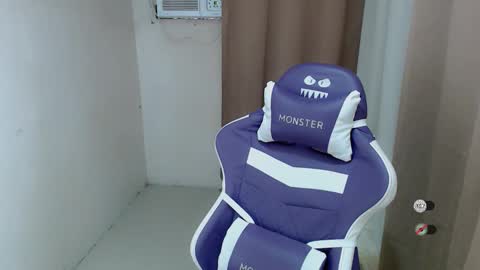 Karla online show from March 8, 5:22 am