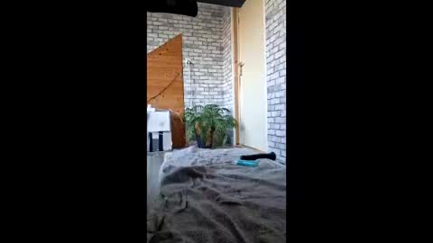 Snapshot of jurmenbatenburg chatting on December 22, 8:44 am jurmenbatenburg online show from December 22, 8:44 am