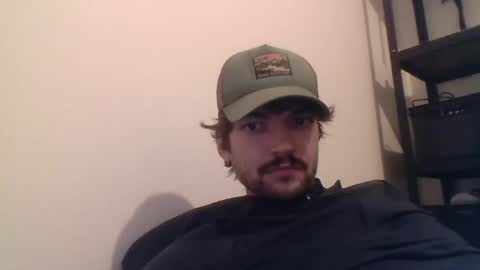 Snapshot of just_a_guy_with_a_big_cock chatting on December 7, 1:40 pm just_a_guy_with_a_big_cock online show from December 7, 1:40 pm