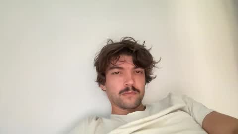 Snapshot of just_a_guy_with_a_big_cock chatting on October 14, 3:24 pm just_a_guy_with_a_big_cock online show from October 14, 3:24 pm