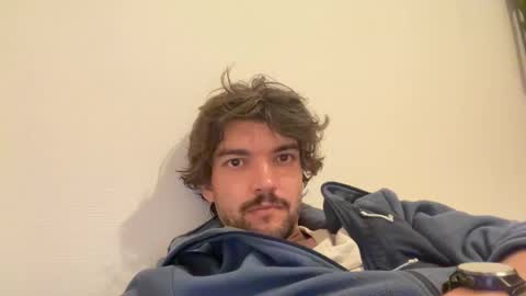 Snapshot of just_a_guy_with_a_big_cock chatting on October 20, 7:25 pm just_a_guy_with_a_big_cock online show from October 20, 7:25 pm