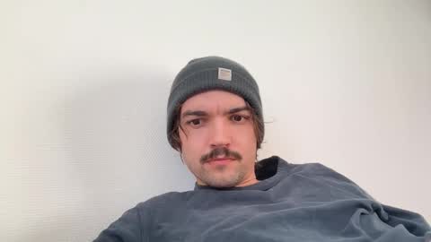 just_a_guy_with_a_big_cock online show from January 6, 1:59 pm