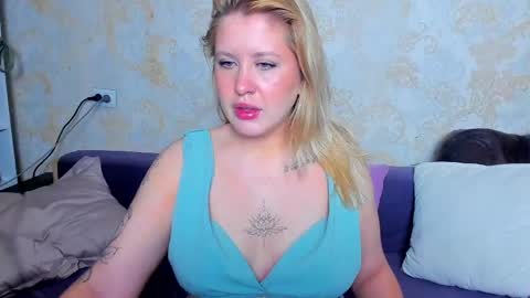 Alex Alexandra online show from May 21, 1:01 am