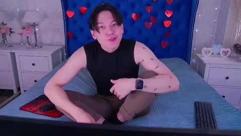 Snapshot of just_gay_ chatting on February 26, 1:52 pm just_gay_ online show from February 26, 1:52 pm