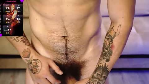 Snapshot of just_hairy_man chatting on October 6, 6:49 pm Kurt online show from October 6, 6:49 pm
