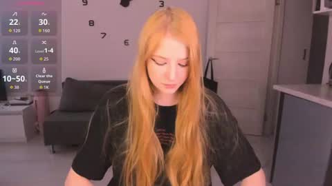 Snapshot of just_jessy_meow chatting on June 14, 11:12 am JESSY online show from June 14, 11:12 am