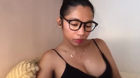 Snapshot of just_marjorie69 chatting on November 17, 2:39 am Be you online show from November 17, 2:39 am