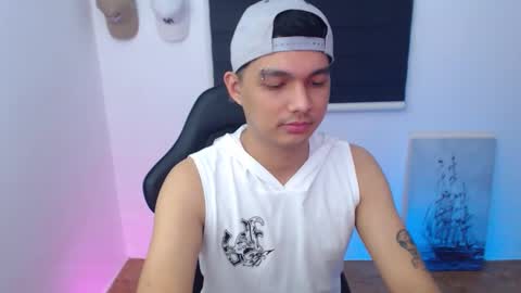 Rhys online show from February 25, 1:20 am