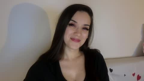 JustAnne online show from December 7, 8:27 pm