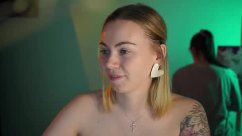 Snapshot of justbarbie chatting on February 9, 6:26 pm Alexa online show from February 9, 6:26 pm