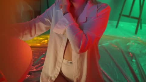 Snapshot of justbarbie chatting on February 11, 12:28 am Alexa online show from February 11, 12:28 am