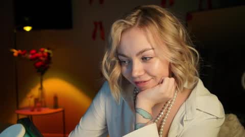 Snapshot of justbarbie chatting on February 15, 12:26 am Alexa online show from February 15, 12:26 am